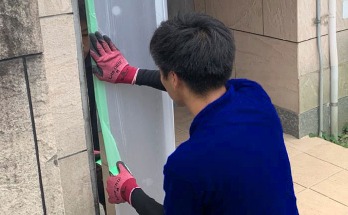 入念な養生対策で傷つきを防止