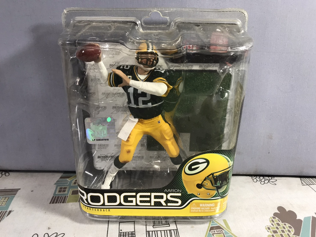 NFL アーロン・ロジャース選手のフィギュアを買い取りました